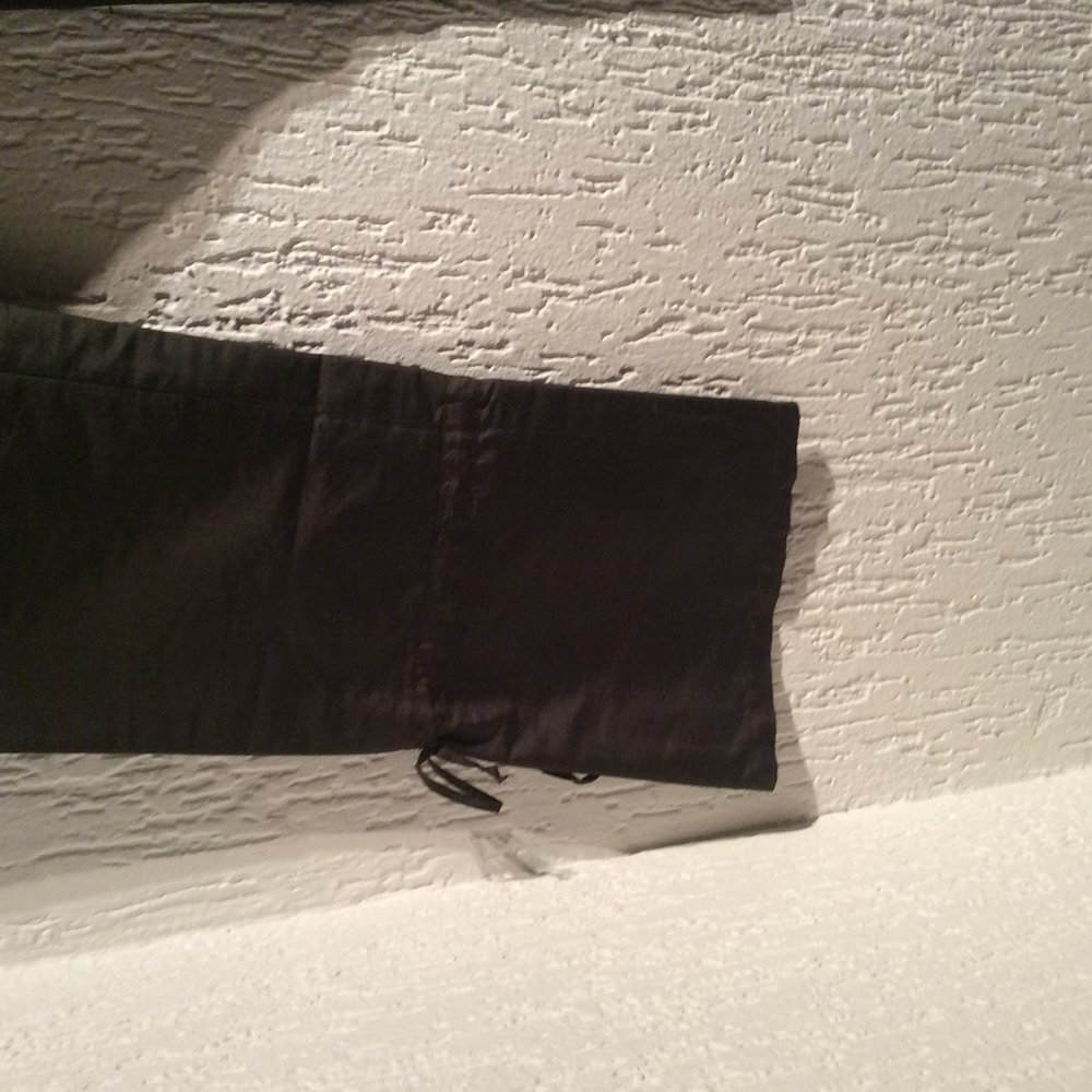 Hache Damen 100% Seide Hose Größe 36