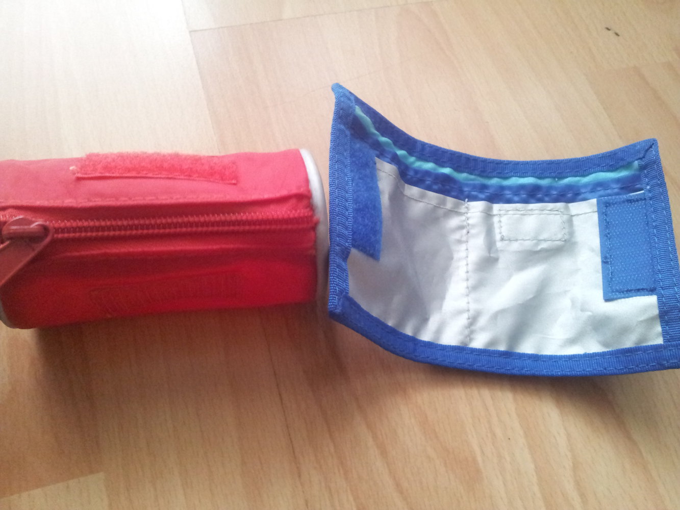 kleine Tasche Schlüsselanhänger Sponge Bob Ü-Ei Portemonnaie