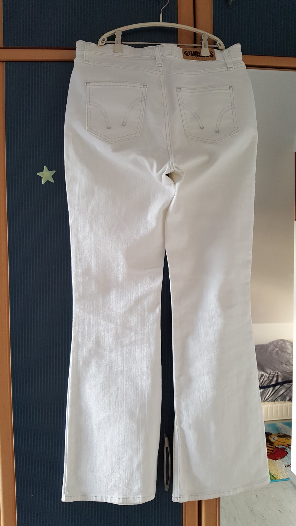 459. Weiße Schlag-Jeans von 4 Wards, Gr. 38