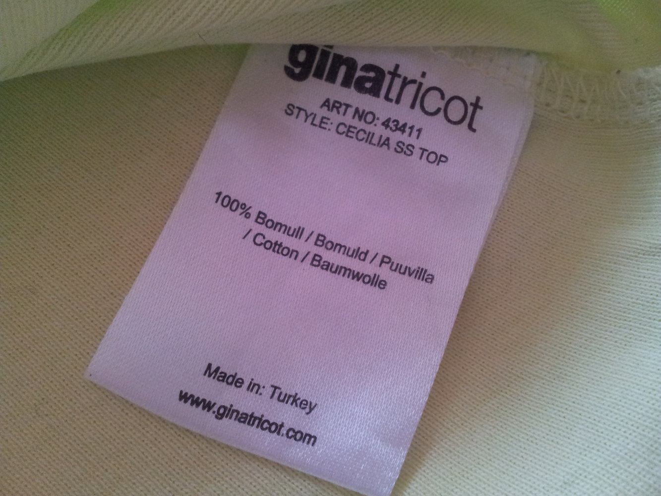  Top Shirt Gina Tricot gelb hellgelb Pastellgelb blassgelb