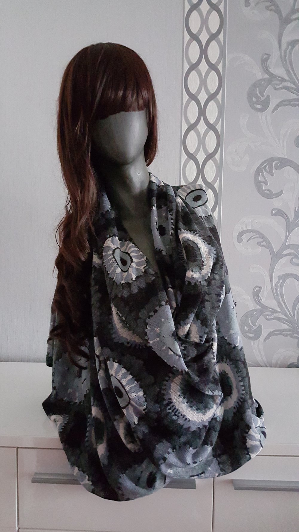 Elegenate Bluse Wickel Optik Tintenfleck Look M auch L evtl XL 38 40 42