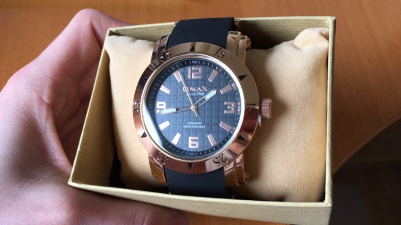 Omax Herrenuhr mit schwarzem Band