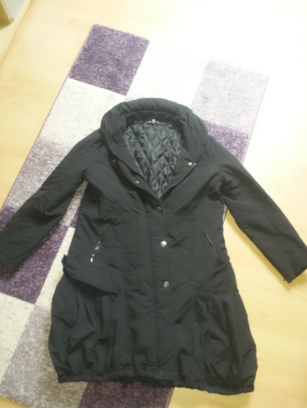 Zeitlos bei Luana Jacke schwarz