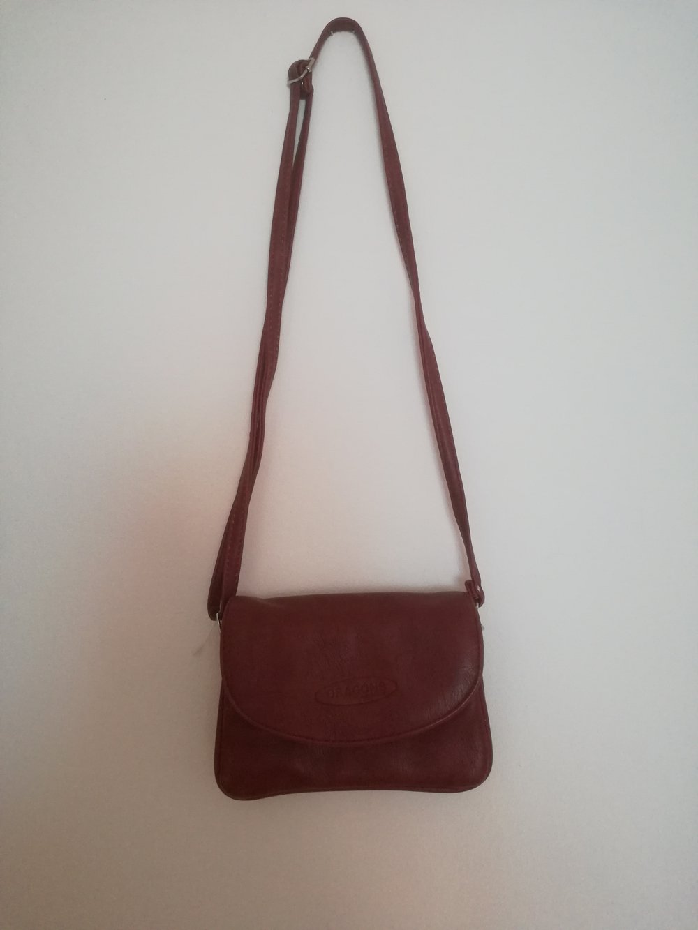 Rote kleine Handtasche / Umhängetasche / Clutch von Dragons mit vielen Taschen