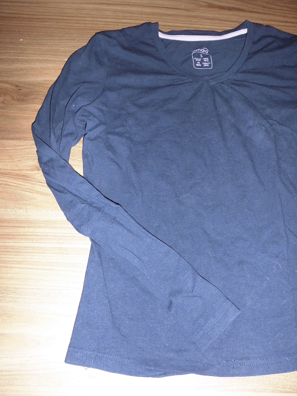 Tolles Langarmshirt Gr. 36/38