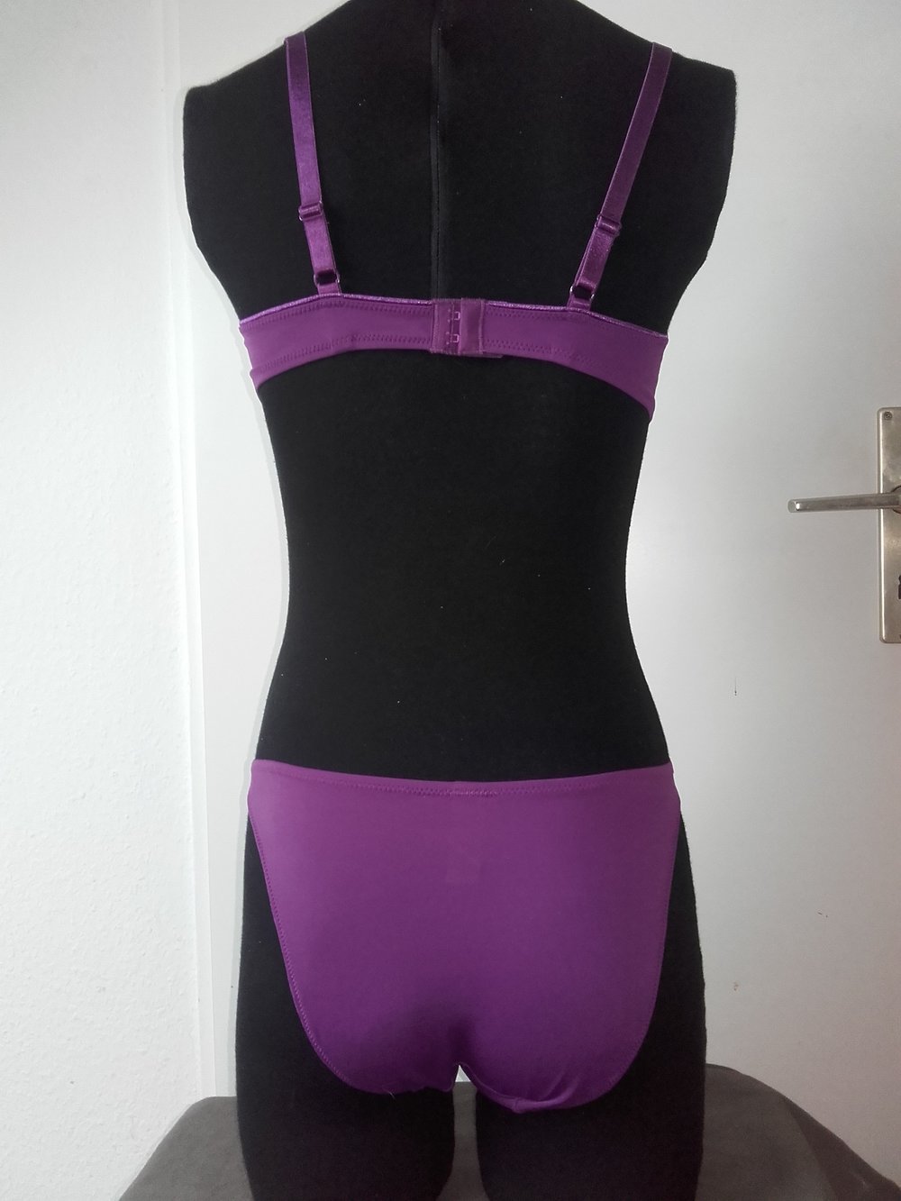 BH und Slip Set in Lila, 80B und 40