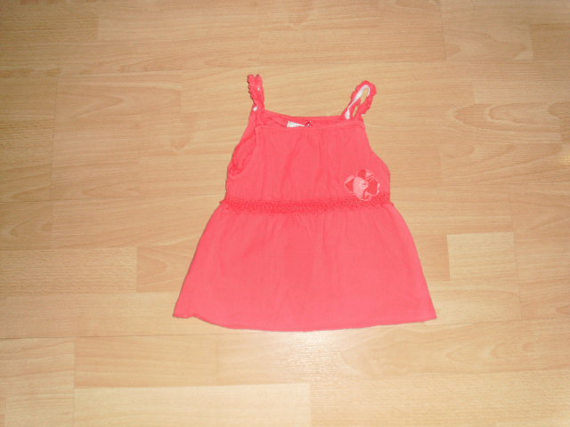 Top von Emporio, rot mit Blume, Gr. 92