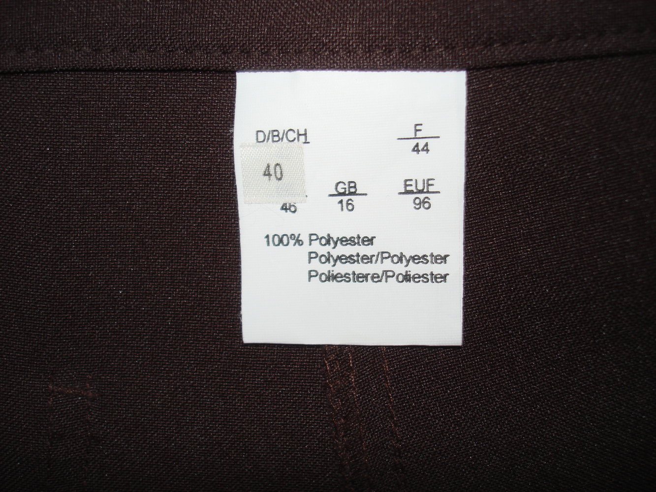 vielseitig kombinierbare Hose