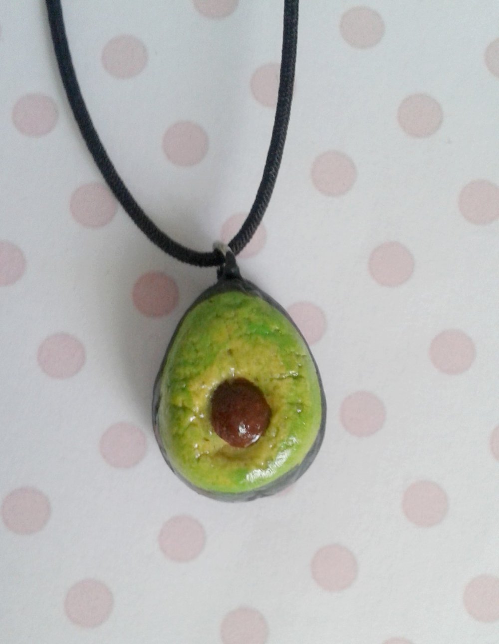 *Kein Tausch* Avocado Kette mit Kern - cute kawaii Gemüse vegan