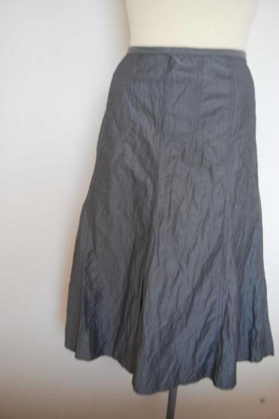 Laura Lardini Neuwertiger  Rock Trendi