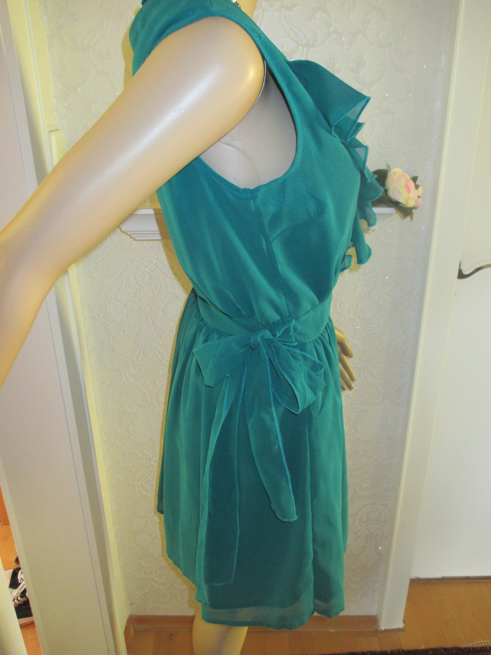 NEU Cocktail Abend Ausgeh Seiden- Chiffon Volant Kleid 