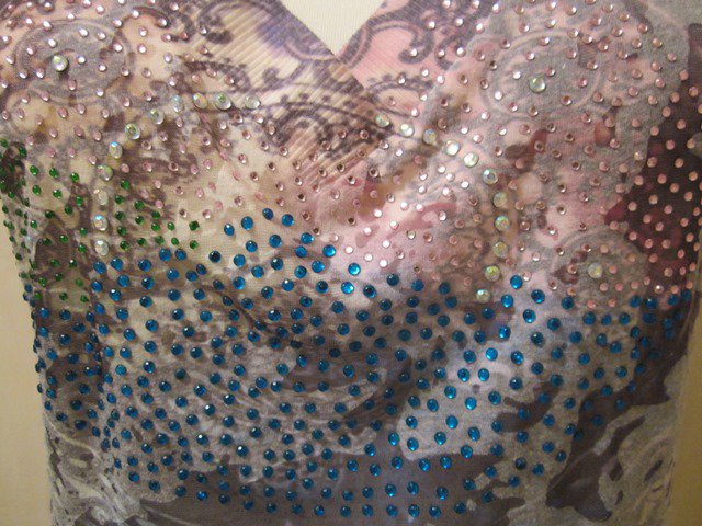 Stylische Tunika in interessanten Farbtönen