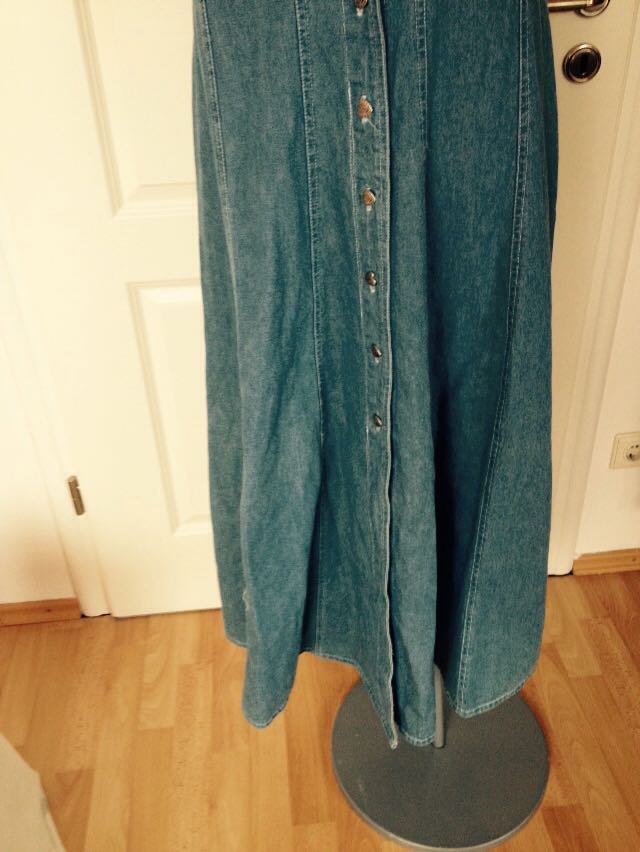 Exclusives Design Maxikleid Jeanskleid 