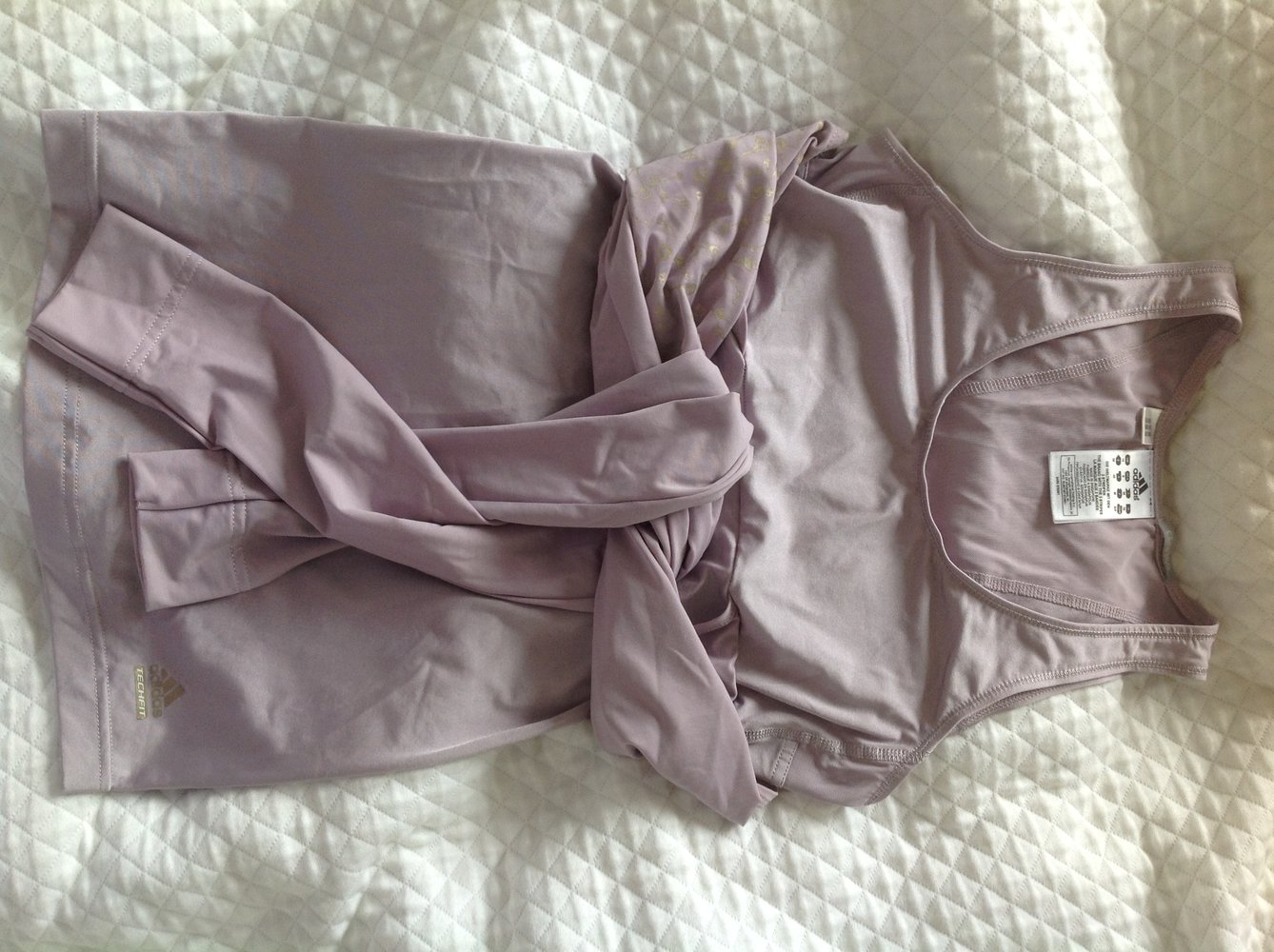 Adidas Clima365 Techfit Sporttop 36 flieder