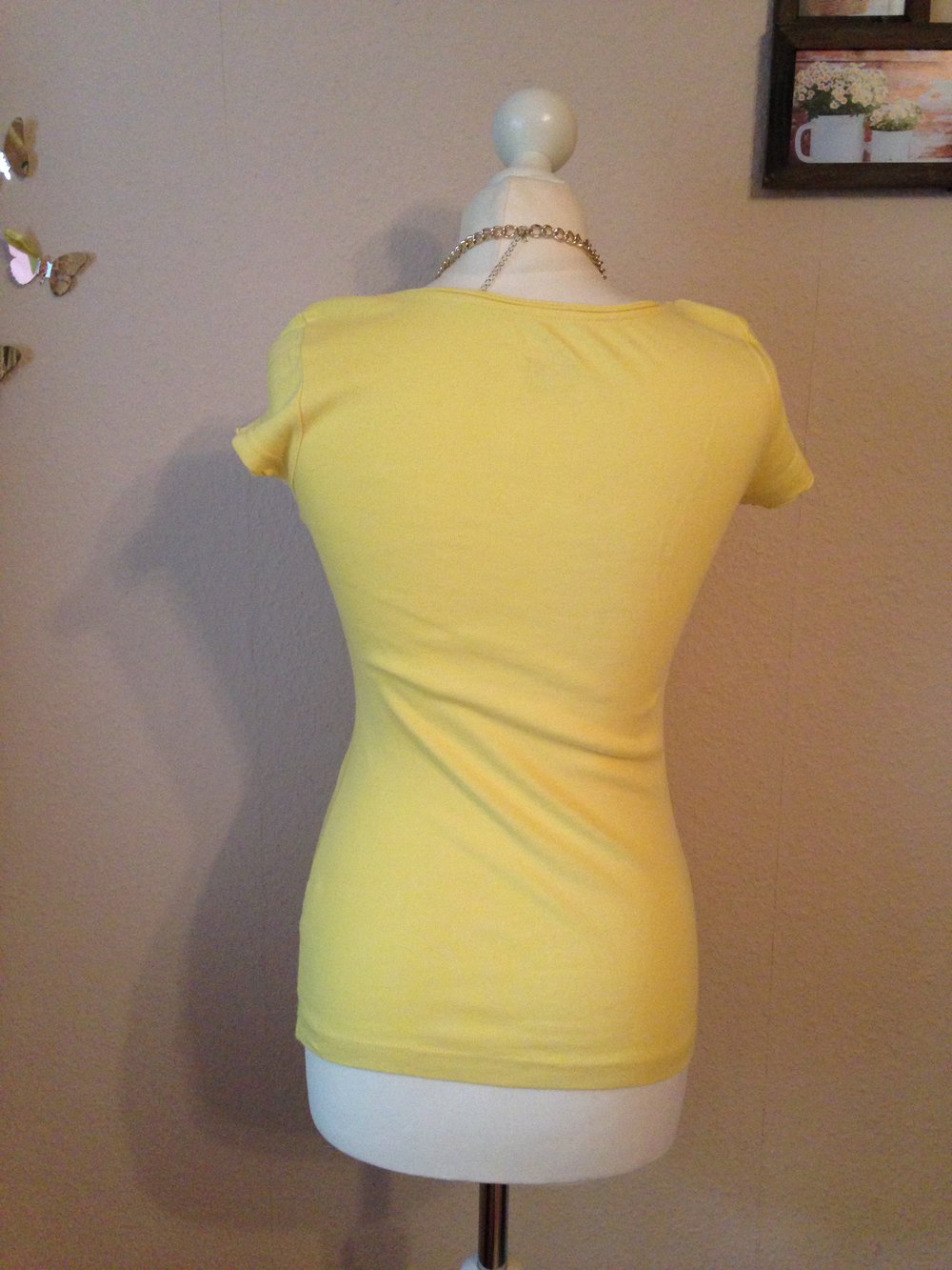 NEU - EDC Esprit Shirt in hellgelb