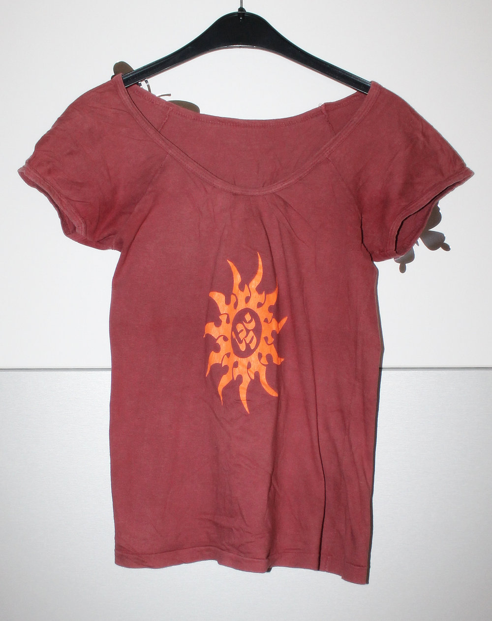 schönes Oberteil / Top / T-shirt in rost