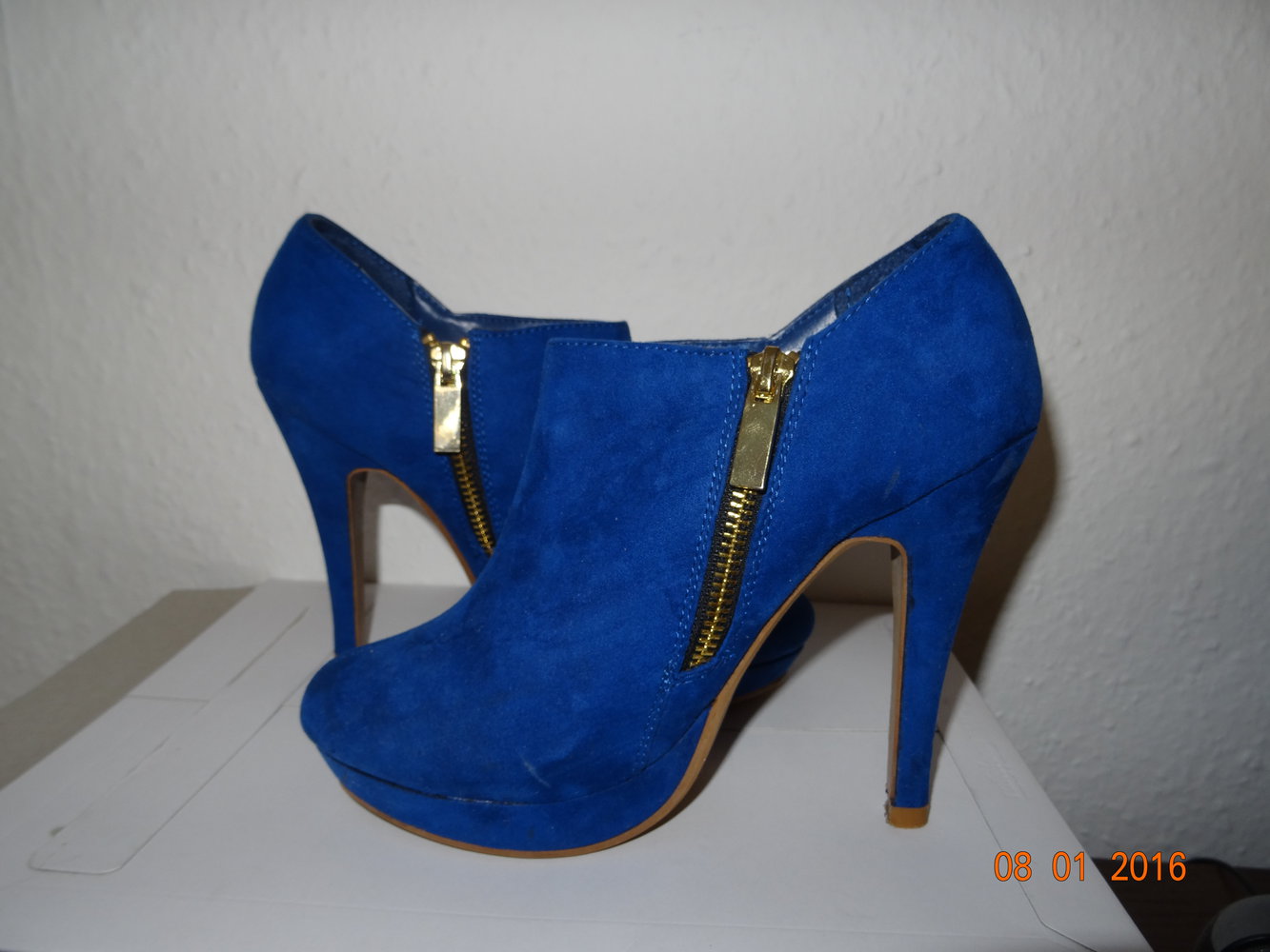 Royal blaue Stiefeletten