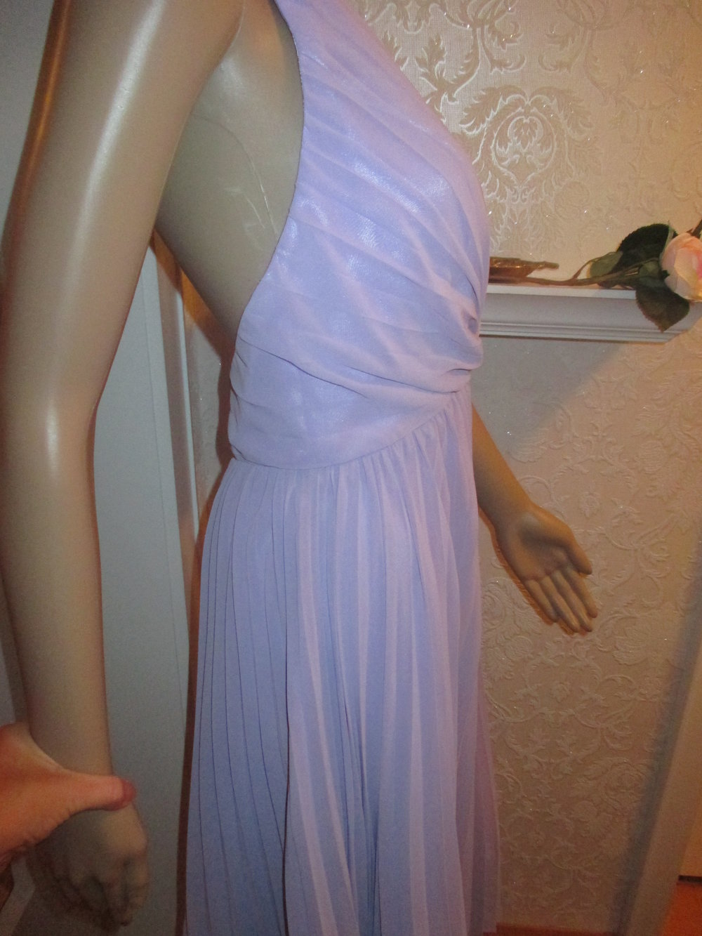 NEU mit Etikett * Marilyn Monroe * Cocktail * Abend * Ausgeh * Pliseè * Neckholder * Bustier * Kleid mit Glitzer- Kristalle * Brosche 