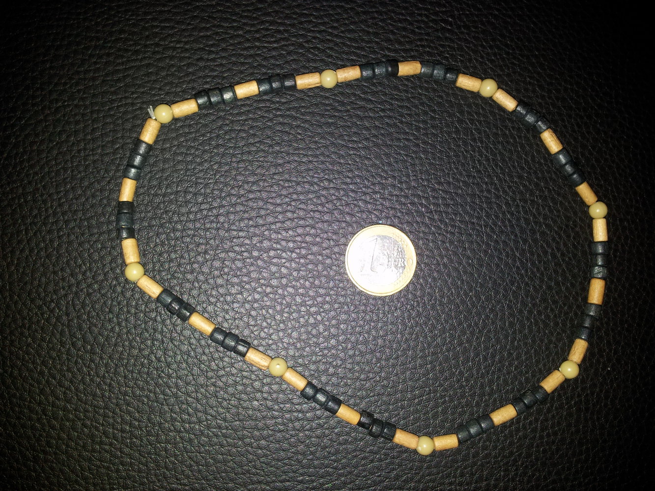 Modeschmuck Kette Holz Perlen Gummiband NEU