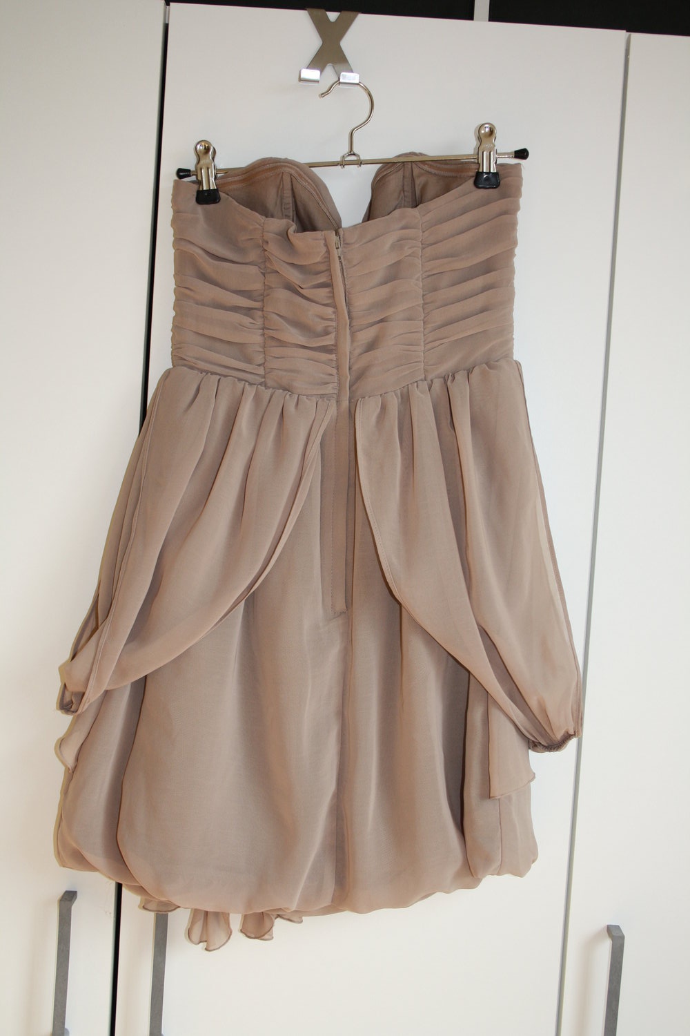 * Kleid H&M Abendkleid Rüschen nude