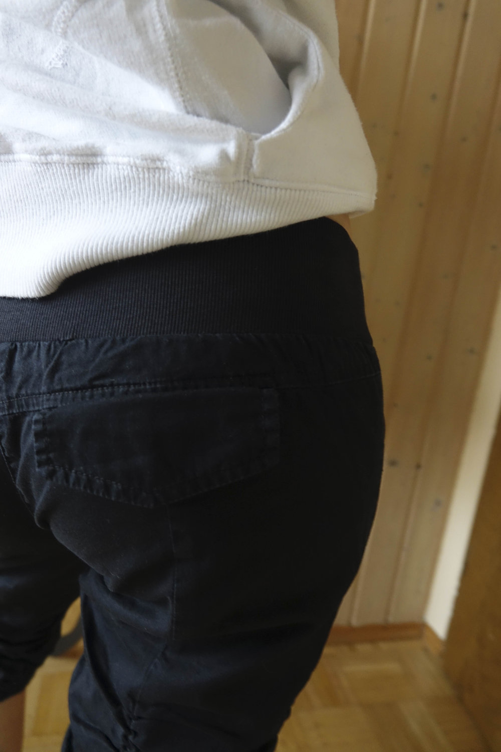 Bequeme Capri mit Riffelung