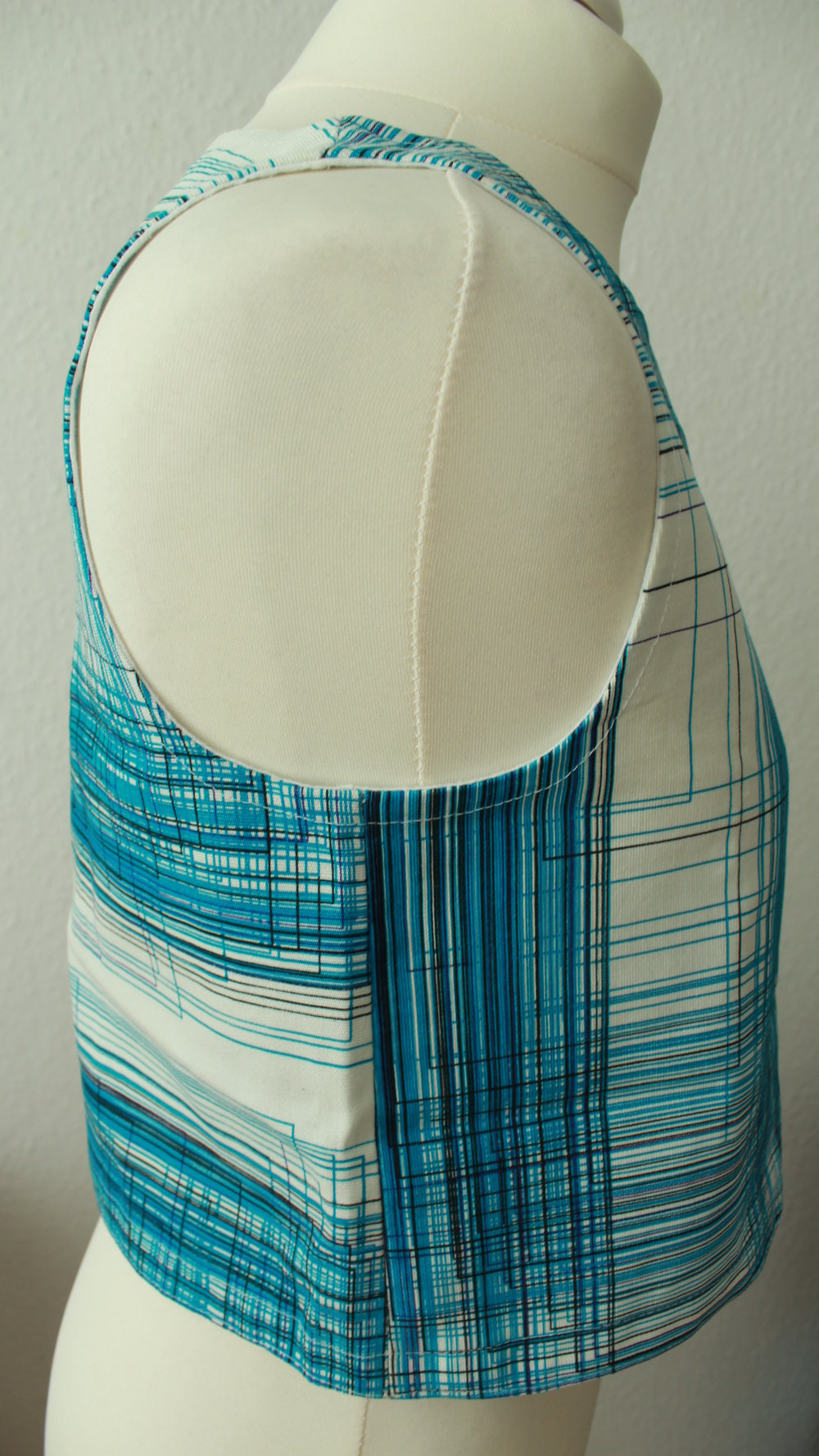 Selbstgemachtes Crop-Top