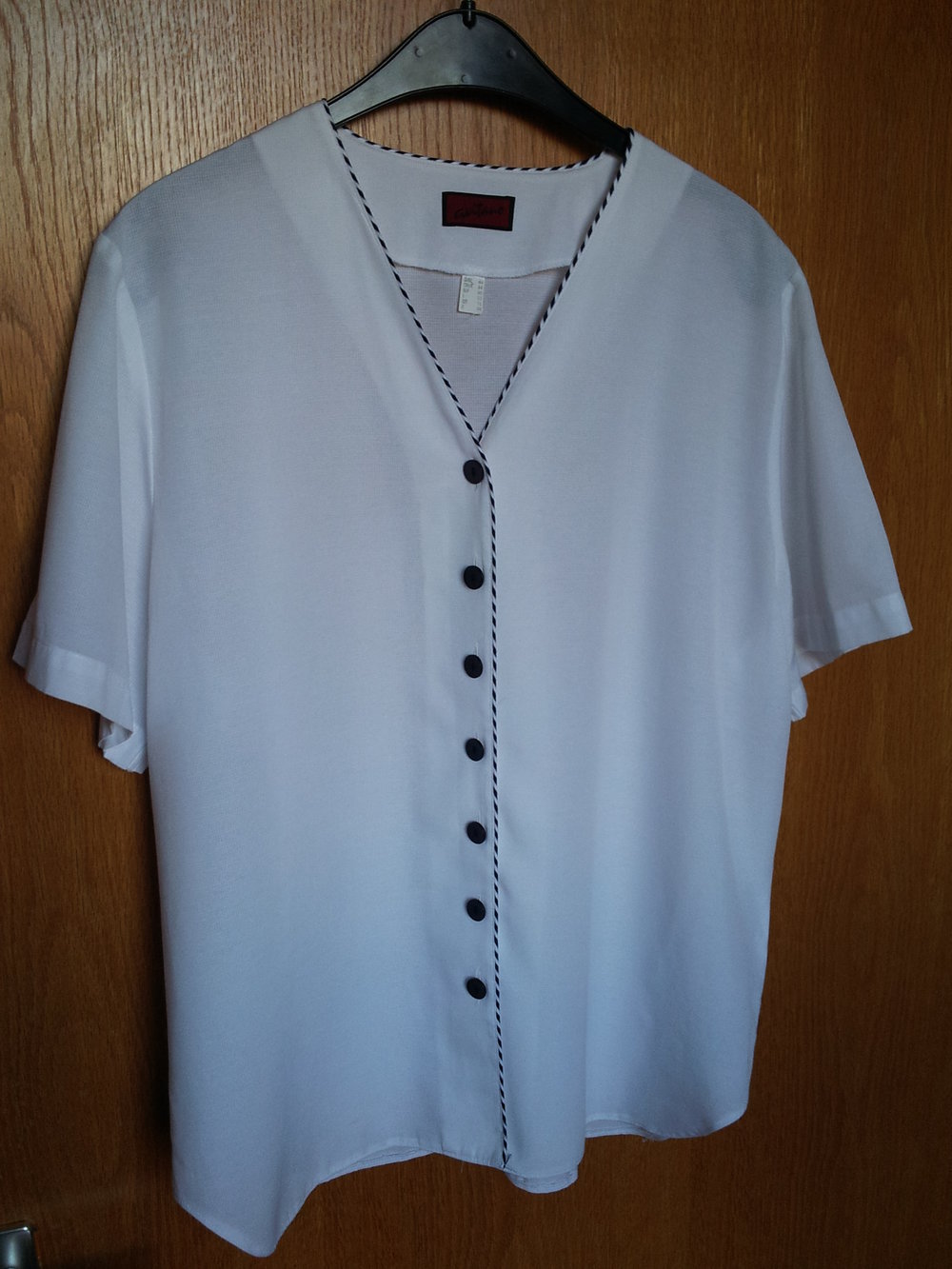 Weiße Bluse mit maritimem Charakter Gr. 44 von Avitano