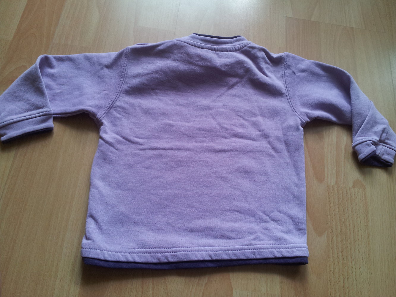  Pullover lila BE HAPPY Schmetterlinge Blumen Herze