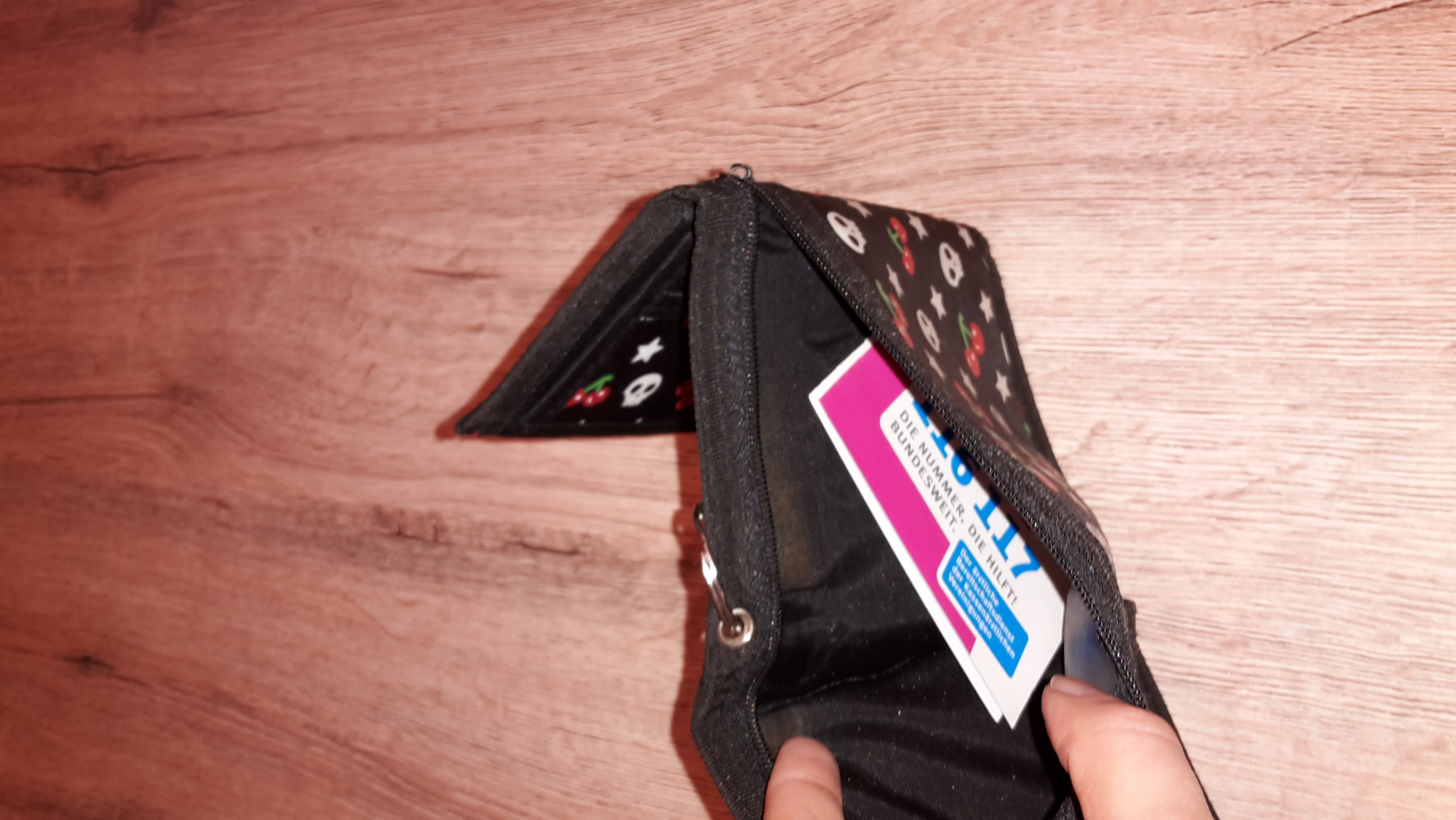 Geldbeutel mit Kette,Börse,Totenkopf,Cherry,Gothic,Emo,Punk,Rockabella