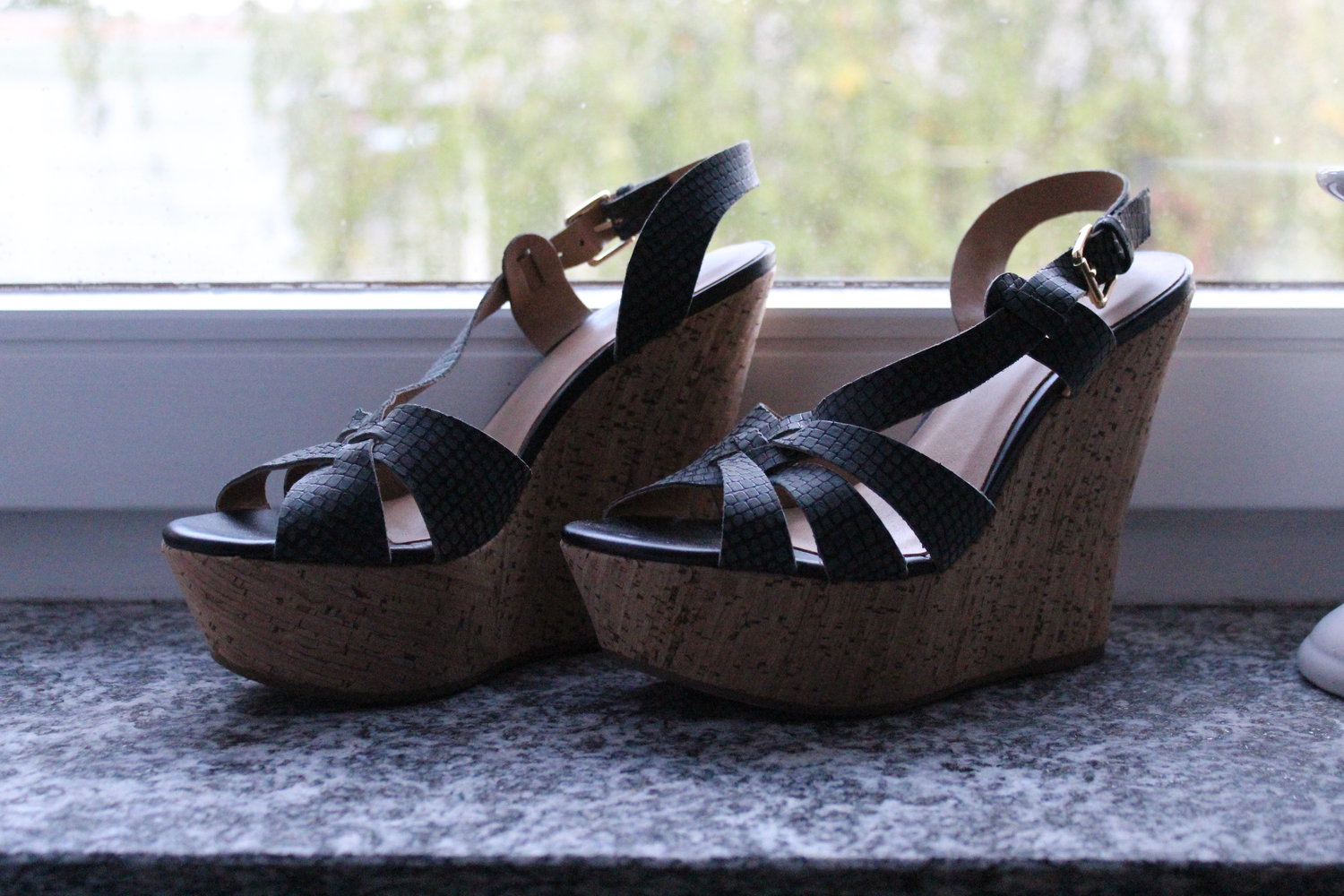 VIA UNO hochwertige Plateau Sandalen Wedges aus Mailand Neu, Leder, Gr. 36