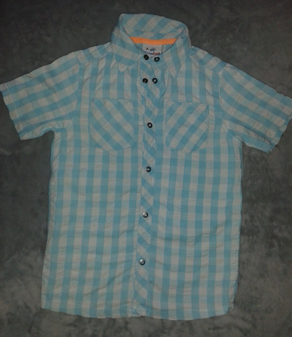 Sehr schönes kariertes Hemd