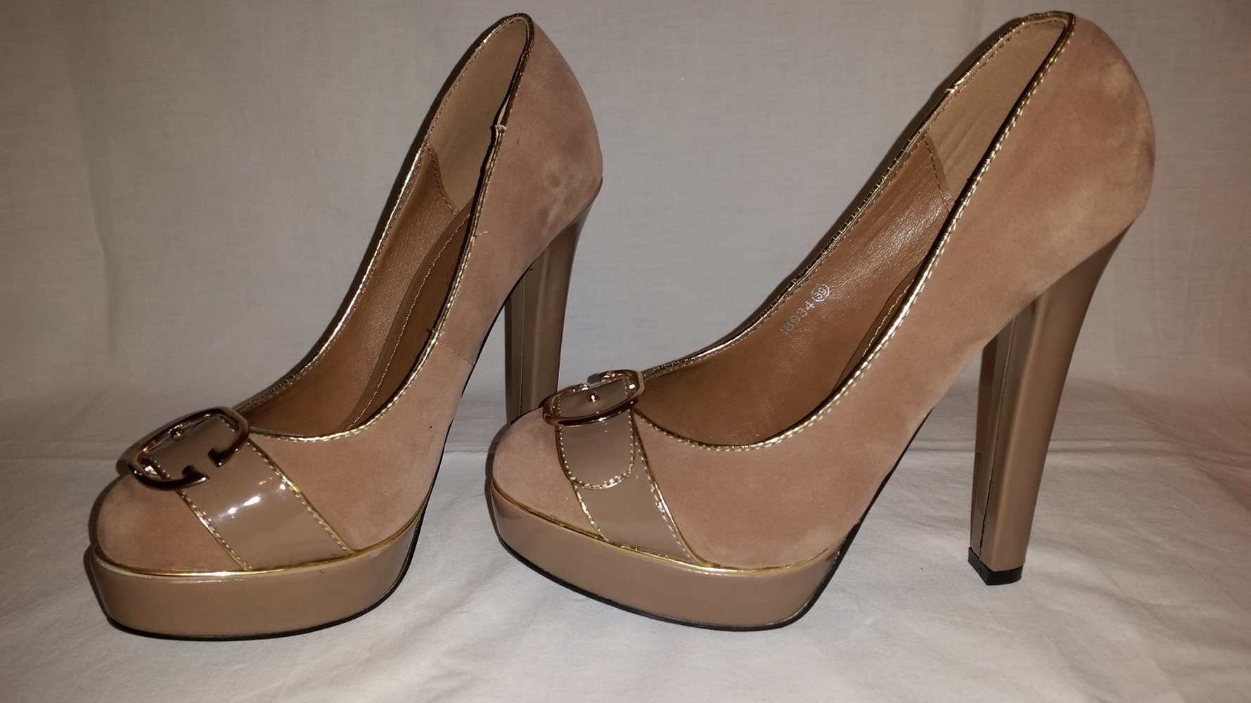 NEUE High Heels, hellbraun (beige), Gr. 39