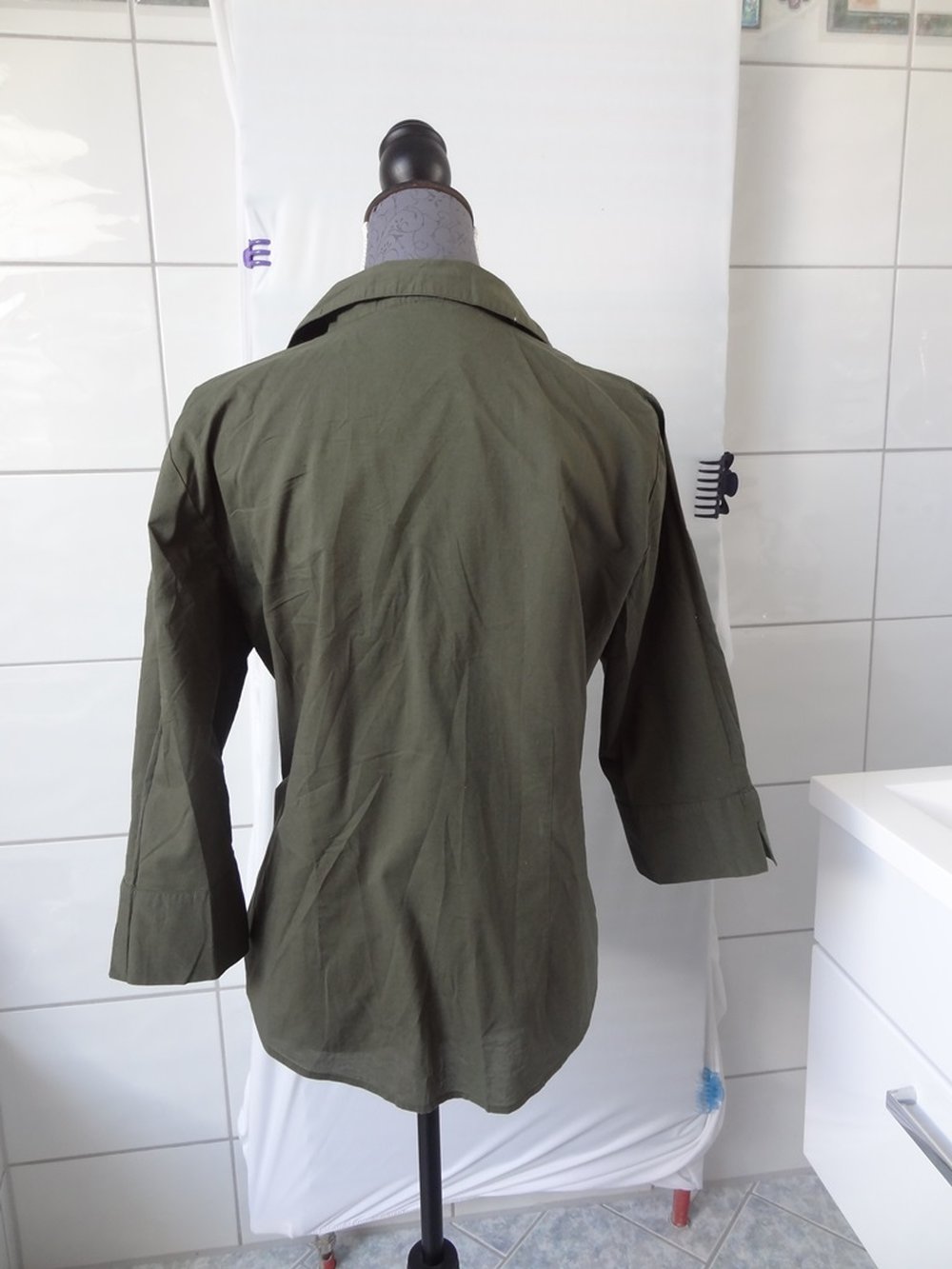 Leichte olivgrüne Bluse für Oversized oder Gr. 44