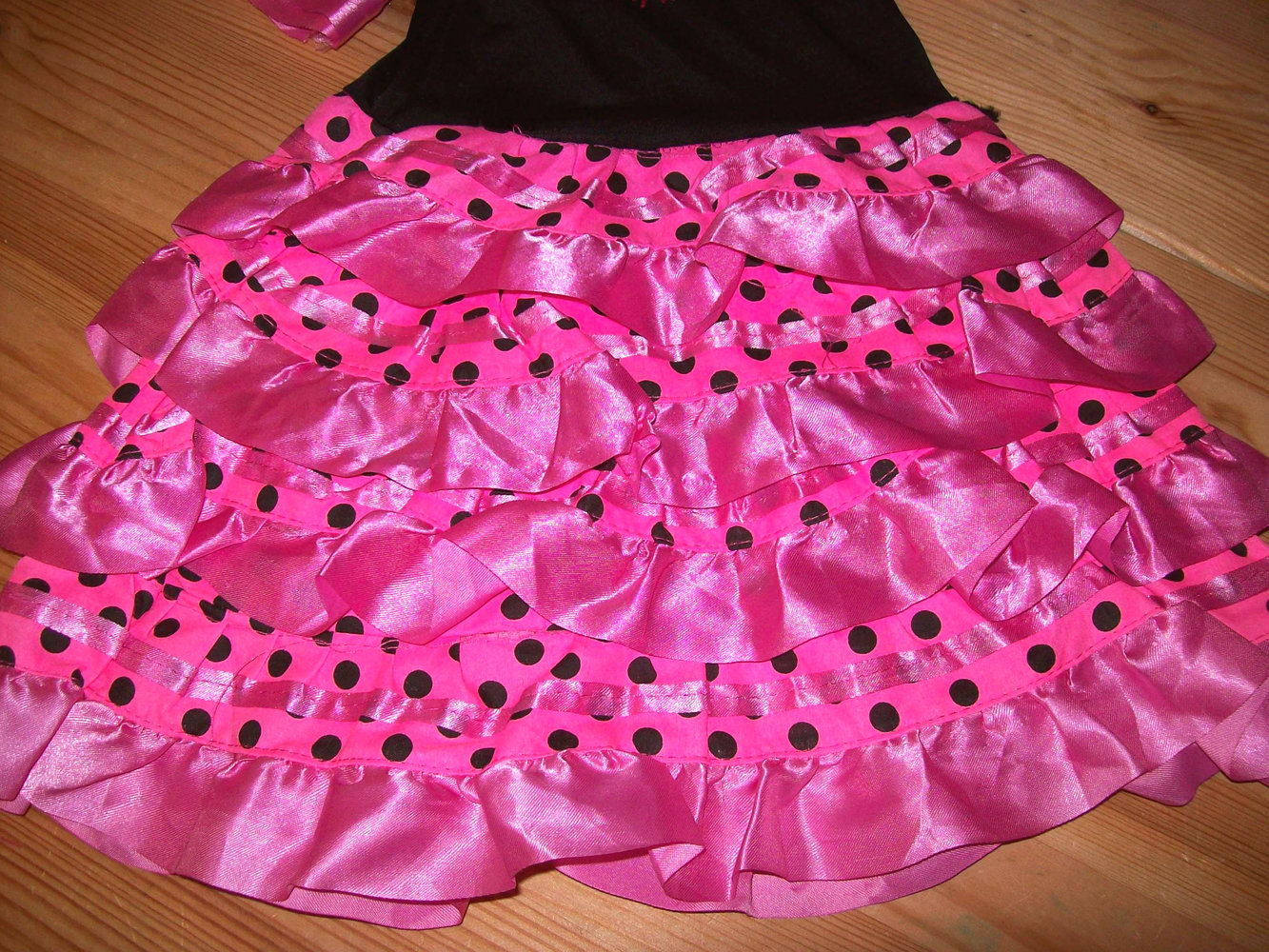 L&F/Spanien- zuckersüßes Flamencokleidchen Gr1 ca 74/80