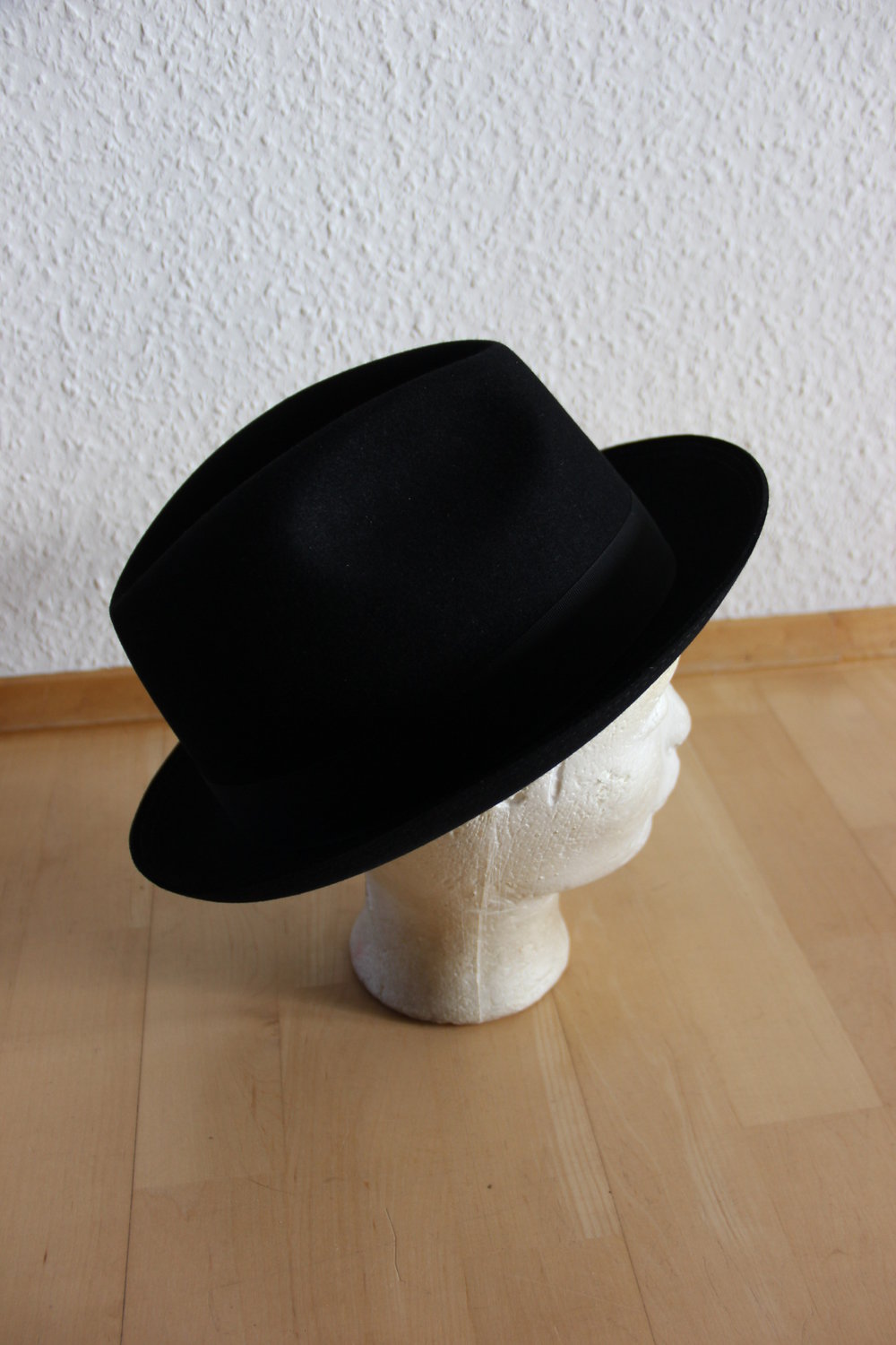 Herrenhut schwarz  Gr. 58