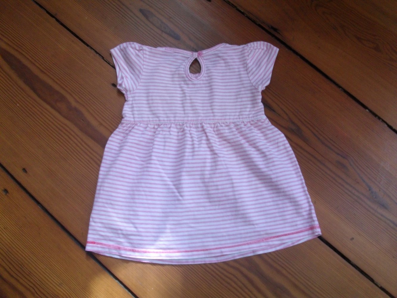 Niedliches Sommer Kleid 9-12 Monate 74 / 80 Early Days Primark