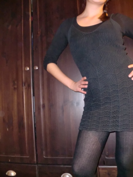 Schwarzes kurzes vintage Häkelkleid