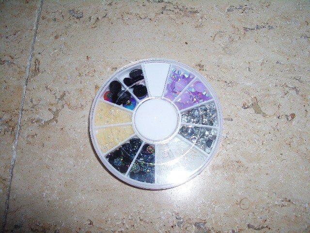 Nail Art  Rondell  250 Ungewöhnliche Rhinestones Steinchen  groß! Neu!