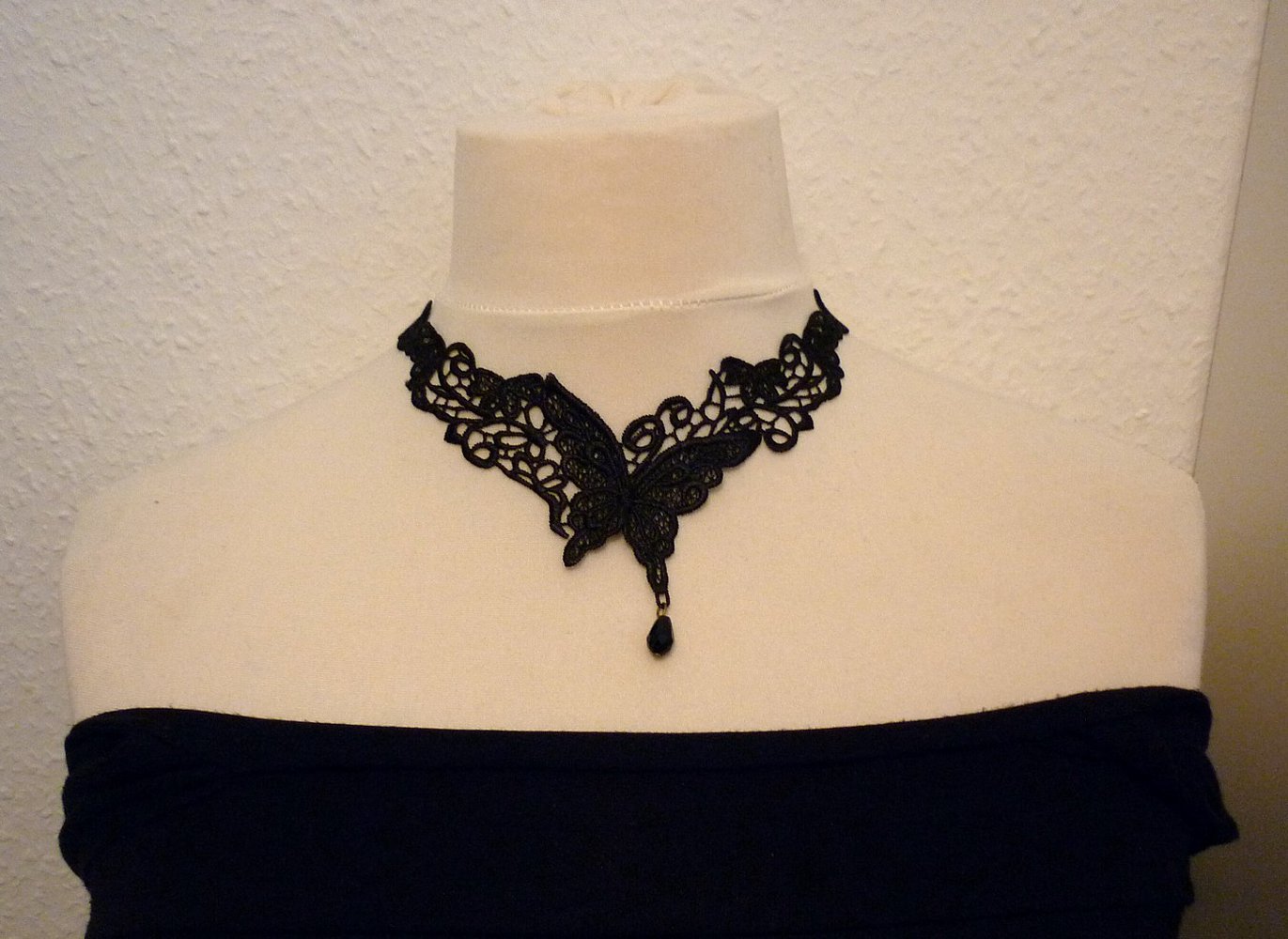 Halsband Collier Schmetterling Spitze Kette schwarz Butterfly Gothic Emo Rockabilly