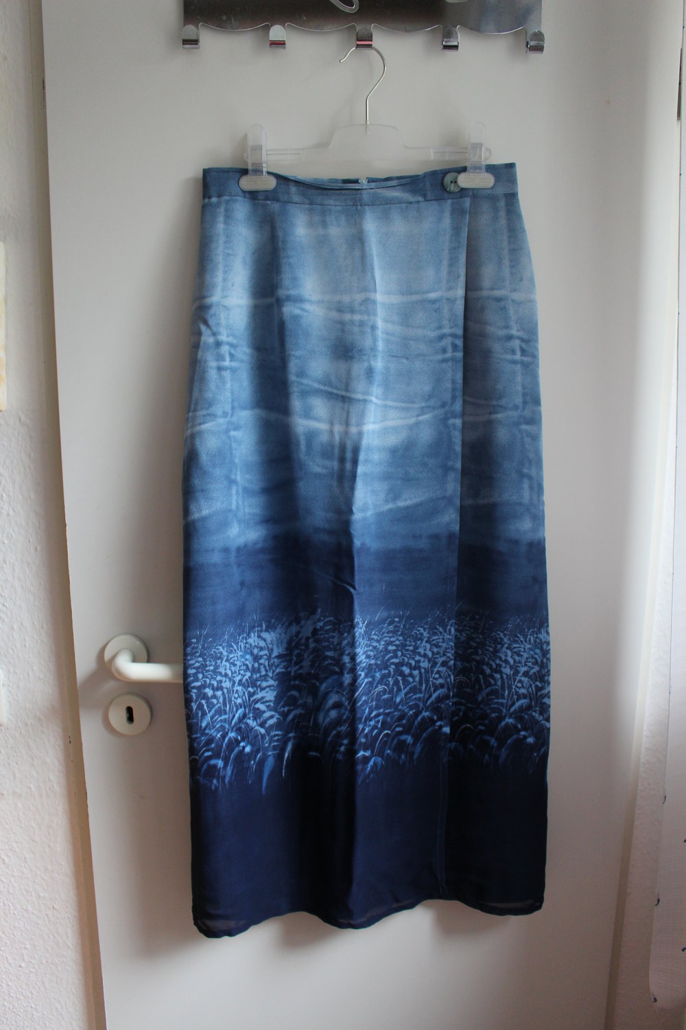 136. Wickelrock von C&A, Gr. 38, Your 6-th Sense, blau mit Druck