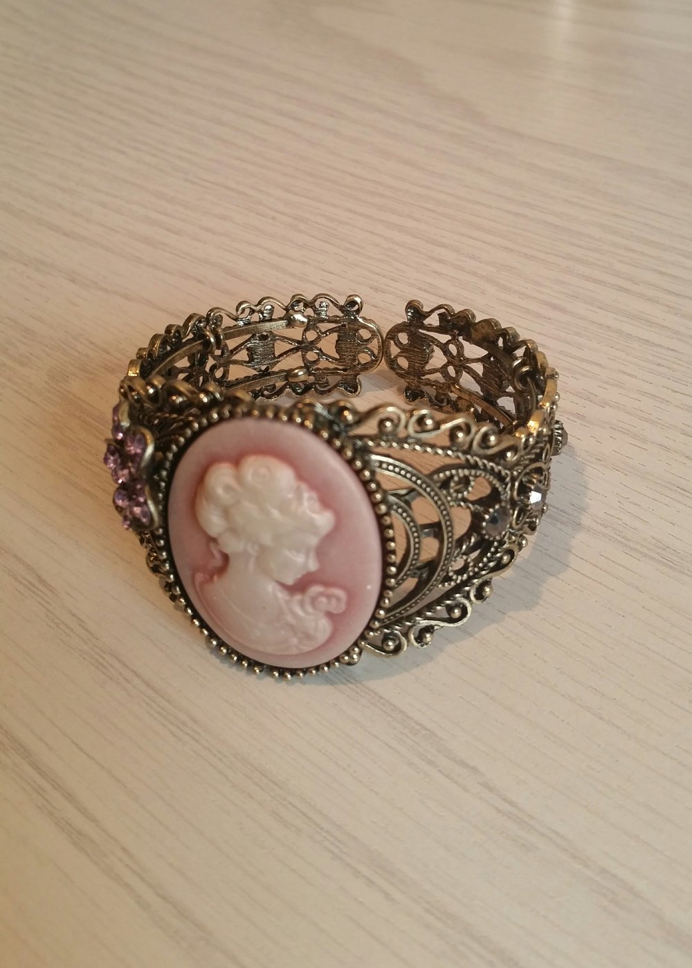 Armspange Vintage Cameo Armreif Romantik Gothic Antik Look Ornament
