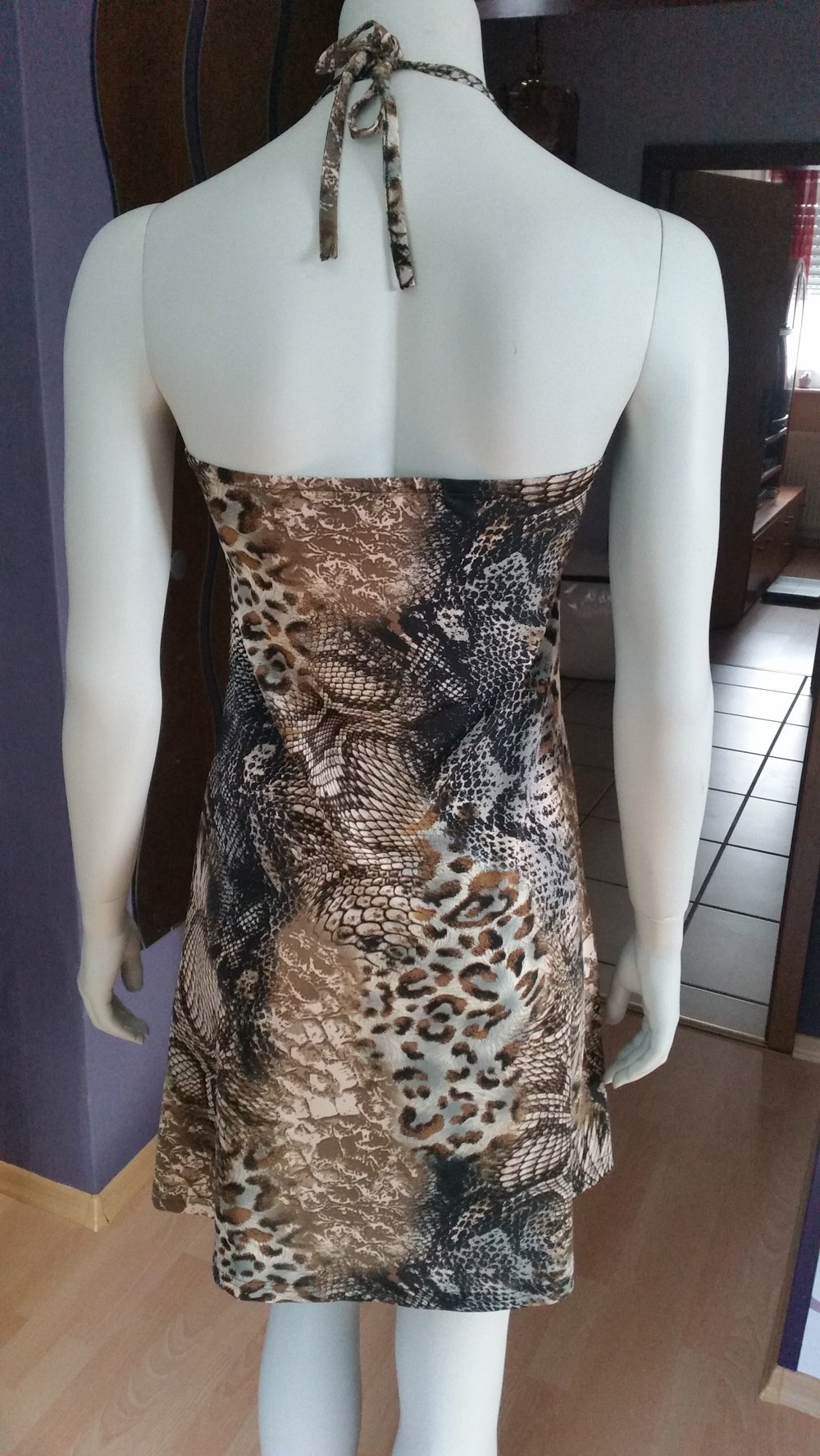 kurzes Schlangen muster Kleid