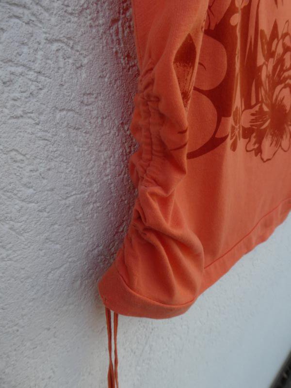 QS by s.Oliver – T-Shirt, orange mit Aufdruck – Gebraucht, fast wie neu