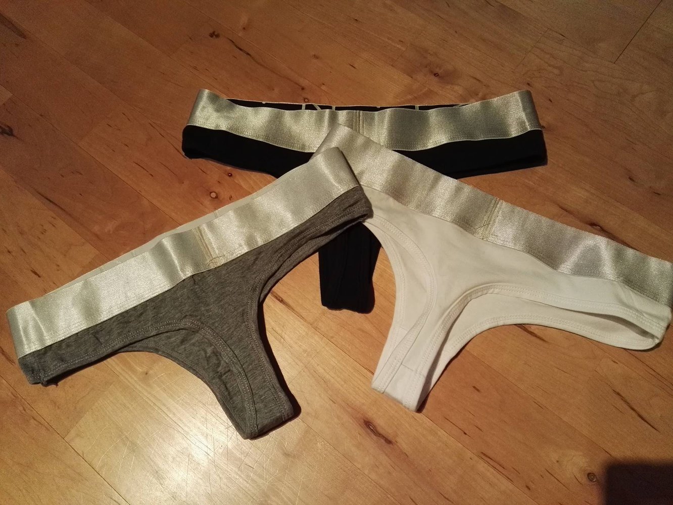 Calvin Klein CK Tanga Unterhose Kylie Jenner