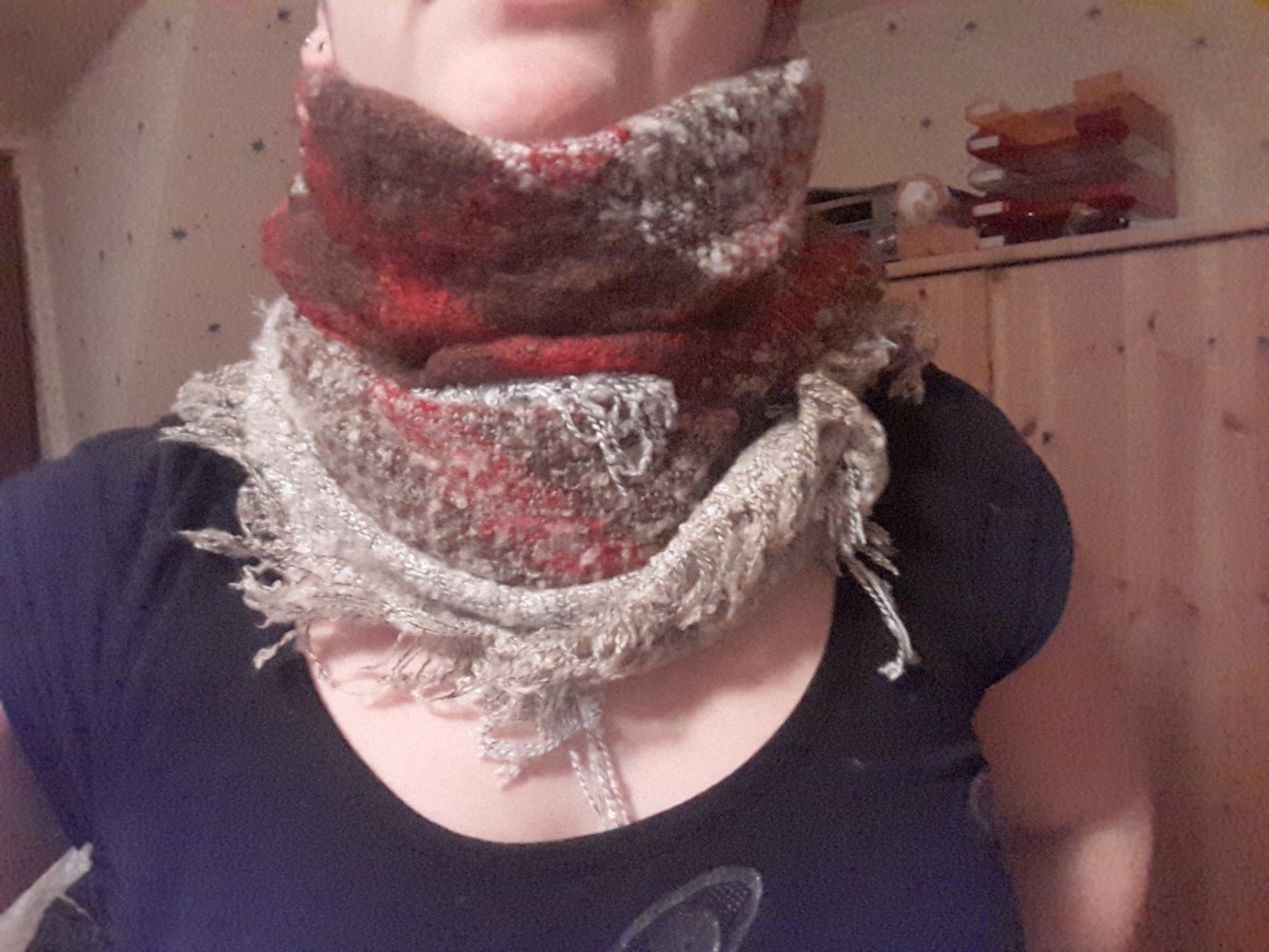 Tuch groß weich Fransen rot grau braun