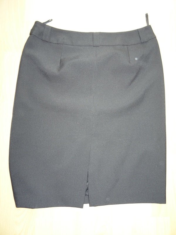 Schöner schwarzer Bleistift Rock S'Oliver Gr. 40