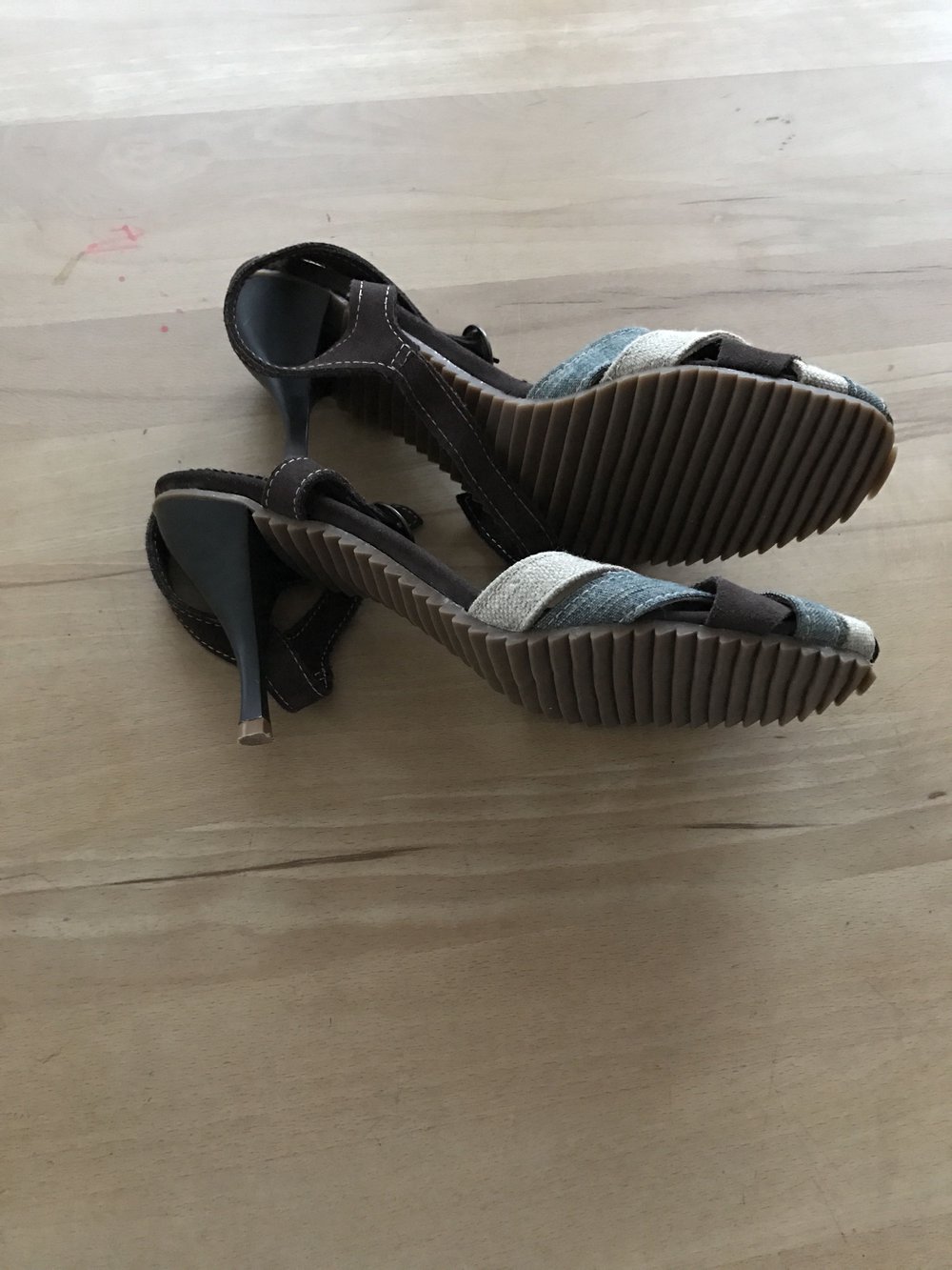 Neuwertige High Heels aus Echt Leder/ Canvas