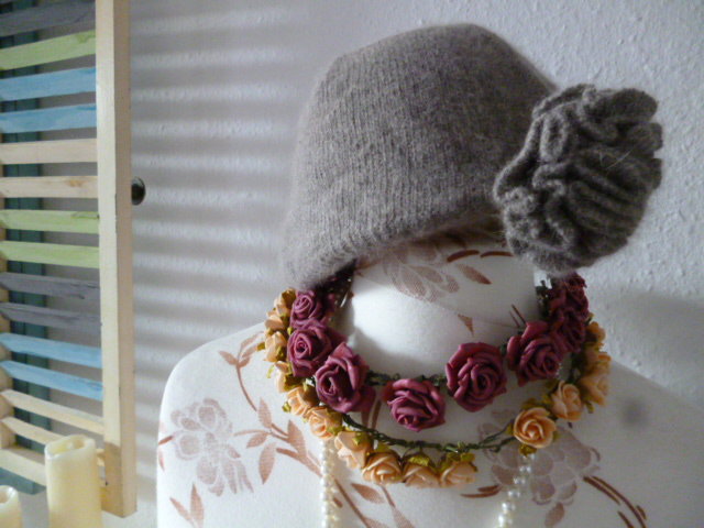 Mütze Burlesque Rose uni