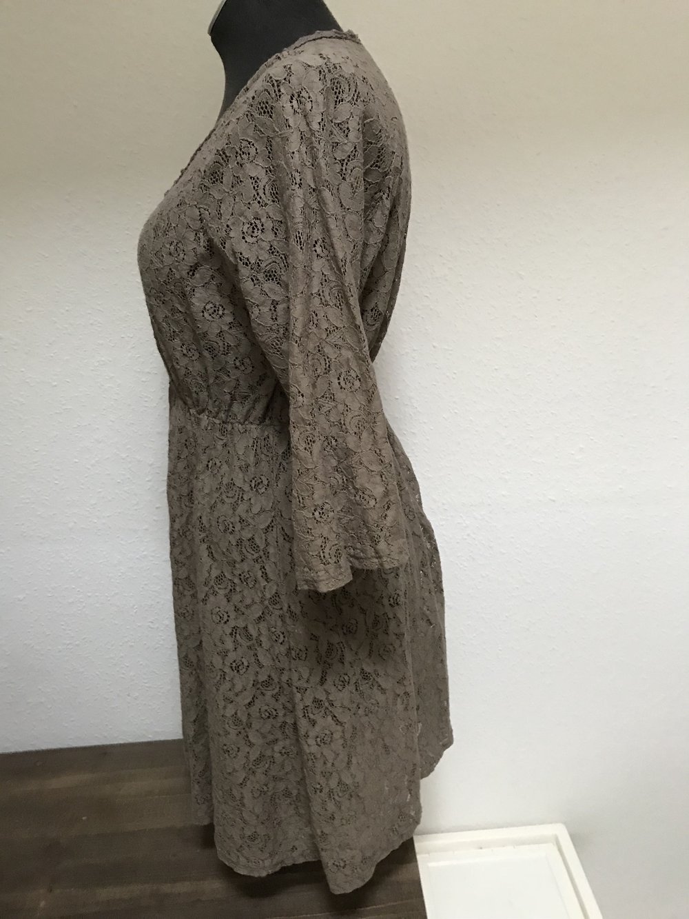 Spitzenlongbluse/kurzes Kleid