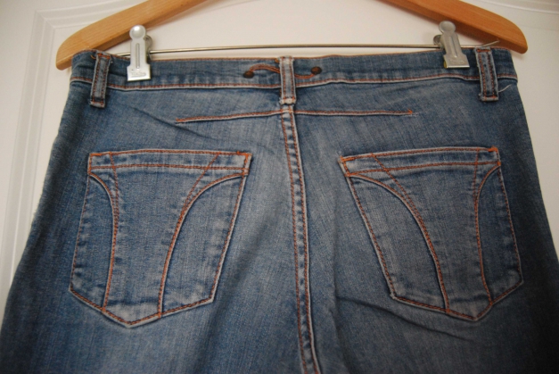 H&M  Jeanshose  Hose Trendi 